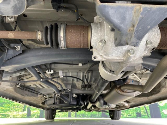 下回りがきれいなうちに、防錆加工の施工がオススメ。降雪地域はもちろん、沿岸部にお住いの方や、趣味でマリン・ウィンタースポーツをされる方にご好評いただいております。