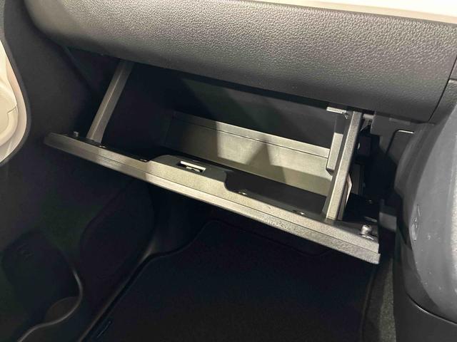 弊社では、お車を納車してからが本当のお付き合いのスタートだと思っています。お客様に頼りにされる「お店」を目指しています！