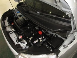 内装、外装、エンジンルームの隅ずみまでクリーニングを実施してお渡しします！　プロが仕上げをしましたからピッカピカですよ～！点検整備もきっちり実施いたします。