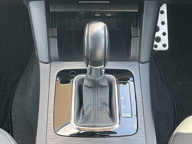 BCNチューブグループでは自動車の販売だけではありません！ご購入後のお車のメンテナンスから車検、整備、板金塗装、すべてお任せください！