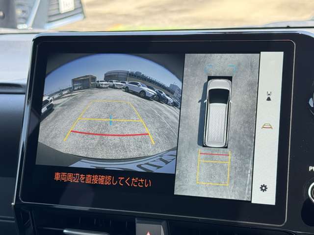 『パノラミックビューモニター』360度カメラも装着されております！車内のスイッチで切り替え可能です！リバース時には、自動でバックカメラと併用で映し出されますので、全周囲を確認しながら後退可能です！！！