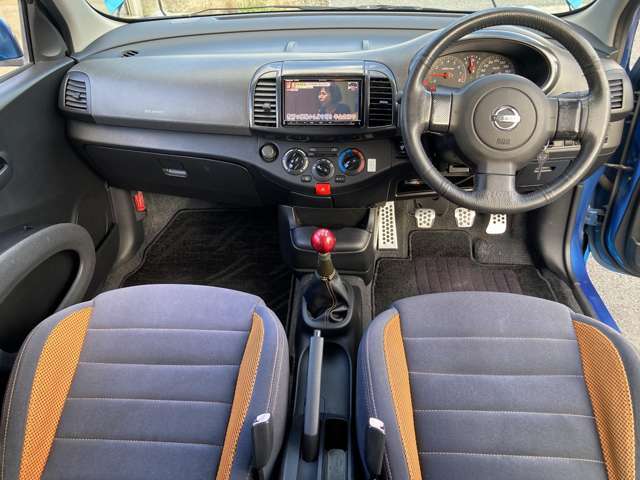 名車と言えるスペックを持ち、お手頃な価格で楽しめるスポーツマーチ！エンジン、吸排気系、コンピューター、足廻り系、オーテックでチューニングされた 12SR！しかも希少の3ドア！整備後、車検2年お渡し！