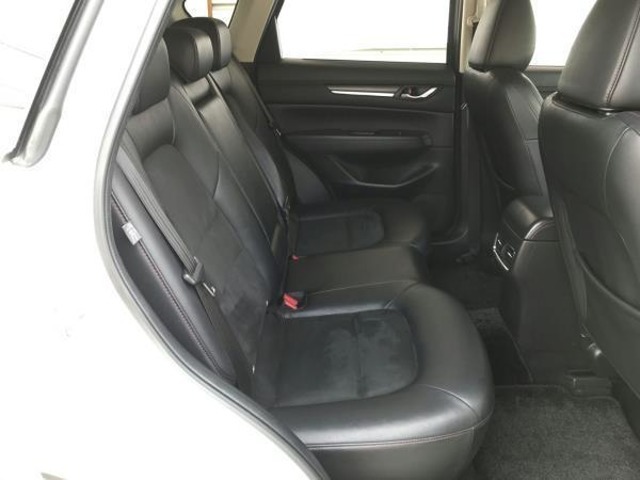 【車内ルームクリーニング済】展示前に内装・外装をプロがしっかりとクリーニングしております。