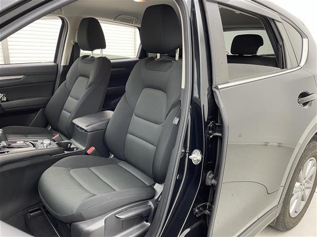 ◆【助手席】きれいな助手席なので家族や友だちに乗ってもらっても安心です！