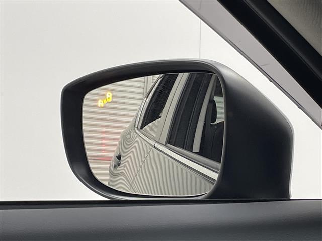 ◆【ドアミラー】大きくて見やすいので、後方を見るときも安心です！