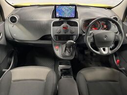 輸入車グループ総在庫数約2，000台！全国の系列店からメーカー・車種問わずご紹介出来るので、あなたにピッタリのお車が見つかるはずです♪まずはお問い合わせ下さい☆