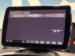 ●Bluetooth：お手持ちのスマートフォンなどと接続し、ハンズフリー通話や臨場感溢れるミュージック再生をお楽しみいただけます。無線接続ですので煩わしさもありません♪