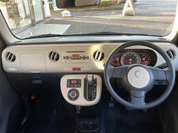 【インパネ全体】『インパネ全体』の画像になります。写真の内容に関してご不明点、ご質問等がございましたらお気軽にガリバー店舗までお問い合わせください。