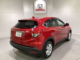 【Honda認定中古車 U-Select】　は3つの安心をお約束します。　1　Hondaのプロが整備した安心。 2　第三者機関がチェックした安心。　3　購入後もHondaが保証する安心。