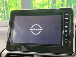 【大画面ナビ】人気の大型9インチナビを装備。存在感のある大画面はインパクト大！ナビ利用時のマップ表示は見やすく、テレビやDVDは臨場感がアップ！いつものドライブがグッと楽しくなります♪