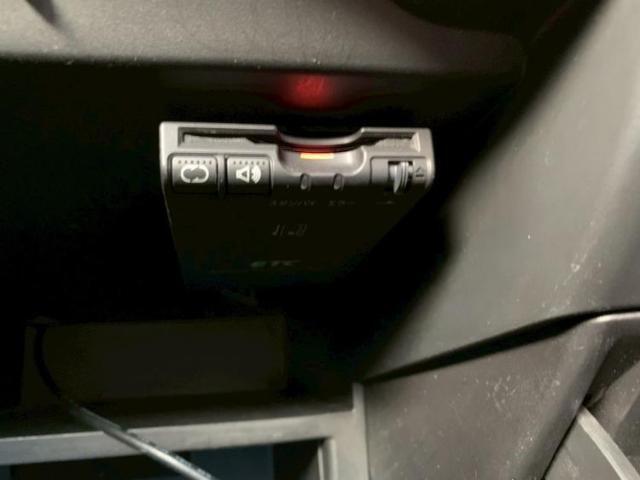 お車に合わせて無料保証以外にも、保証範囲、期間、距離を拡充させた有料保証もご用意しております！中古車の購入が初めてで不安・・・というお客様もご安心ください！