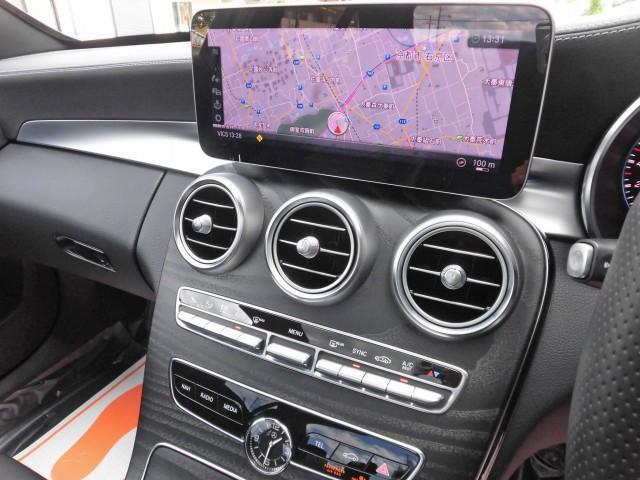 大画面で美し純正HDDナビゲーションシステムはあらゆるメディアをお楽しみただけ、AndroidAutoやApple　CarplayもBrumesterサラウンドの高音質でお楽しみいただけます！
