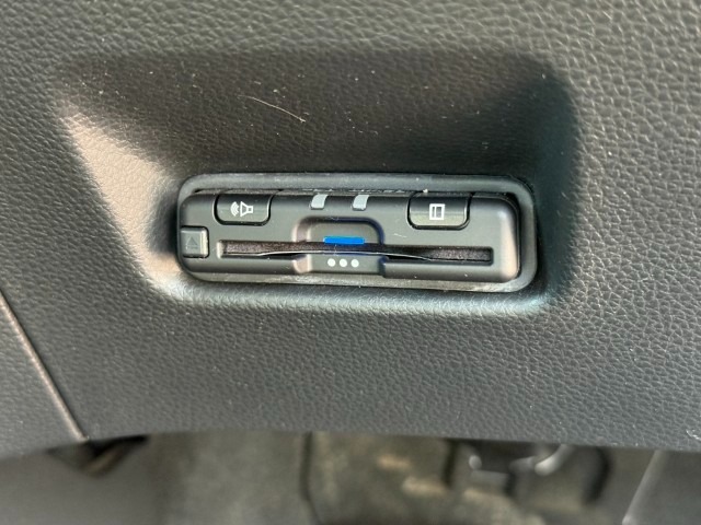 高速道路の通行に便利なETCを装備！セットアップを行えば即ご利用いただけます。