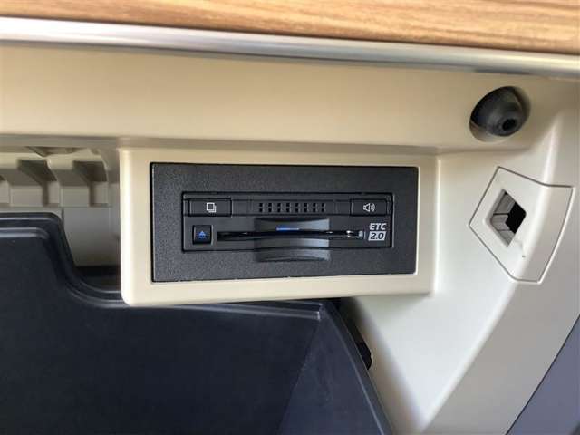 ☆トヨタ認定中古車の安心2　車両検査証明書付き☆トヨタ認定車両検査員の目で厳しく車両をチェック！
