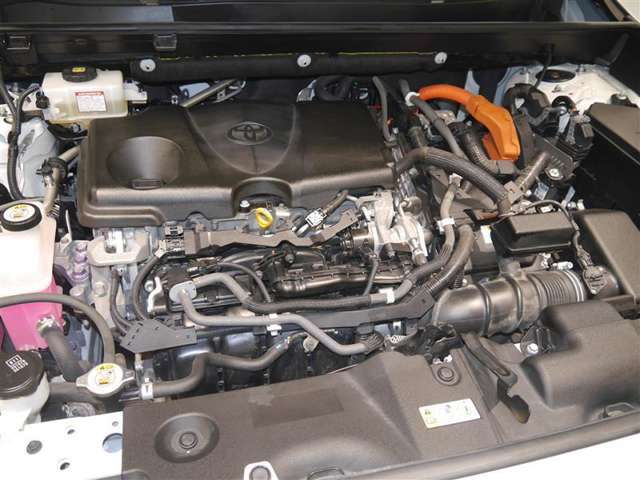 2500ccハイブリッドエンジン☆エンジンルームもしっかり洗浄！