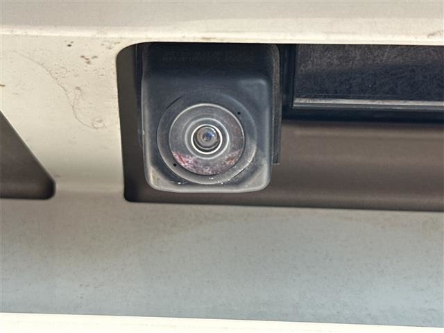 ■□■□■ 万が一のキズヘコミも迅速に対応いたします！！ 自社鈑金工場を持っているので、自社で修理いたします！！ 仲介料がかからないので安いんです！！  ■□■□■