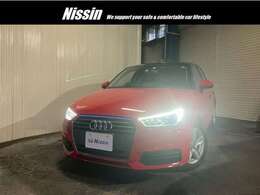 エンジン、ATともども調子良好で、外装、内装とも綺麗な状況で御座います。