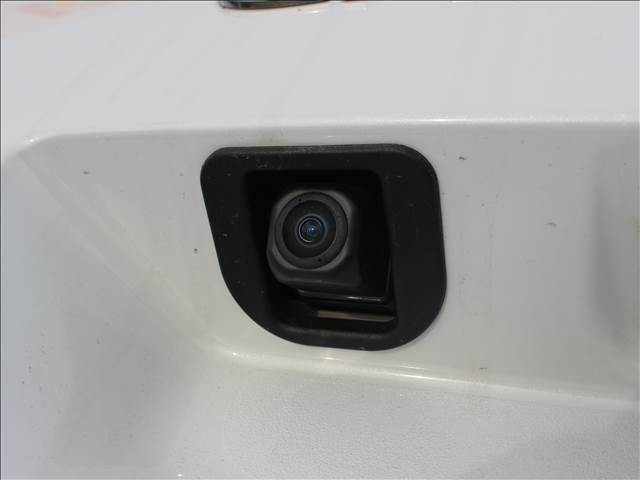 バックカメラも付いてます！これで駐車も楽々です！