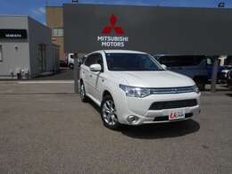 もちろん、三菱認定UCARになりますので、1年間＆走行無制限の無料保証が付いています★