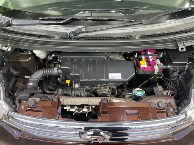 親切・丁寧な専門メカニックスタッフが応対！・車検・点検整備・事故等の修理などアフターサービスも安心。お車のカスタマイズもネクステージのサービススタッフまでご相談ください！