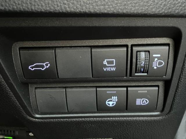 お車に合わせて無料保証以外にも、保証範囲、期間、距離を拡充させた有料保証もご用意しております！中古車の購入が初めてで不安・・・というお客様もご安心ください！