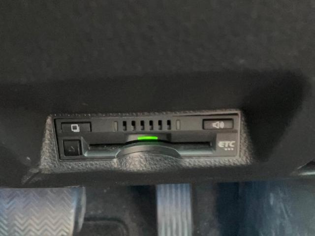 国産車から輸入車まで多様なお客様のニーズのお応えできるように、全国規模で豊富な在庫展開！車のことならWECARSへ！