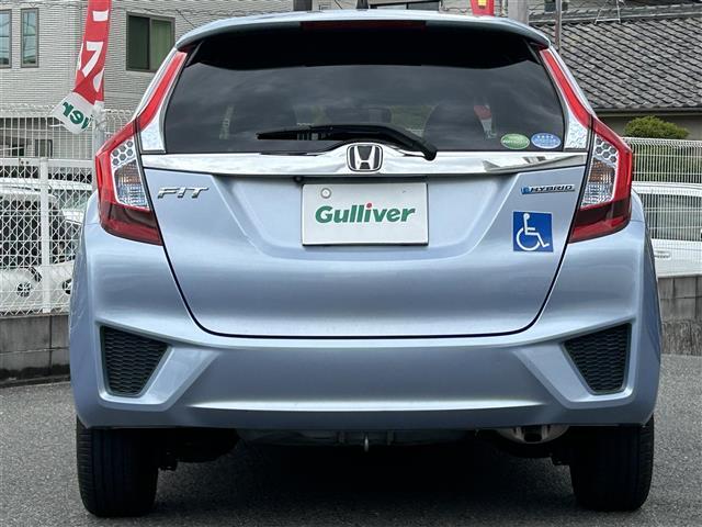 【後】北は北海道から南は沖縄まで、お車は全国にご納車が可能です！お電話、メール、動画などでリモートでお車のご案内も可能です！親切、丁寧に対応させて頂きますのでお気軽にご相談ください！