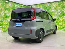 全国に店舗を展開しているのでどこでもお取り寄せが可能です！この車が気になるけど遠方だから・・・と諦める必要はありません！※別途陸送費が必要です。