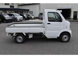 【現車確認】展示車全車試乗も自由に出来ますので、実際に見て、乗ってお車をお確かめ頂けます