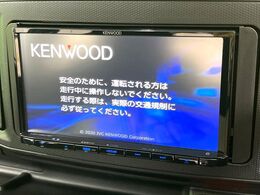 【ナビゲーション】目的地までしっかり案内してくれる使いやすいナビ。Bluetooth接続すればお持ちのスマホやMP3プレイヤーの音楽を再生可能！毎日の運転がさらに楽しくなります！！