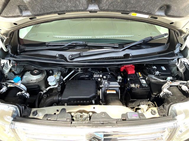 親切・丁寧な専門メカニックスタッフが応対！・車検・点検整備・事故等の修理などアフターサービスも安心。お車のカスタマイズもネクステージのサービススタッフまでご相談ください！