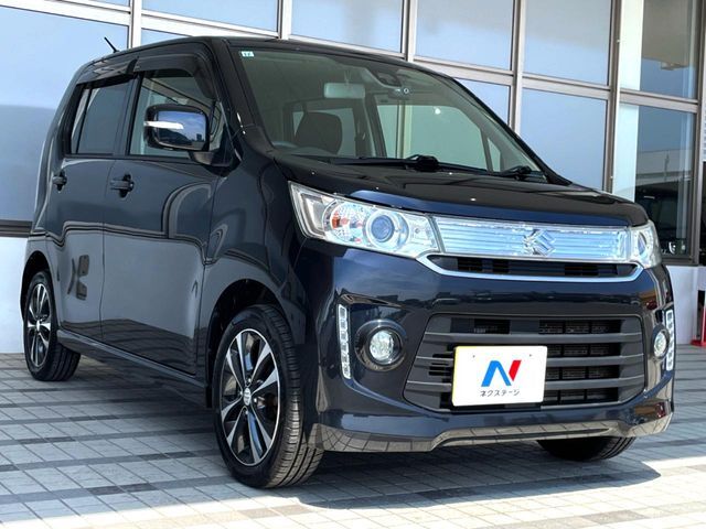 大好評のボディコーティング「弾スプラッシュコート」もご納車までに施工可能。通常のガラスコートと異なる、耐久年数6年の無機質ガラスコーティングが、ボディをキレイな状態に保ってくれます。