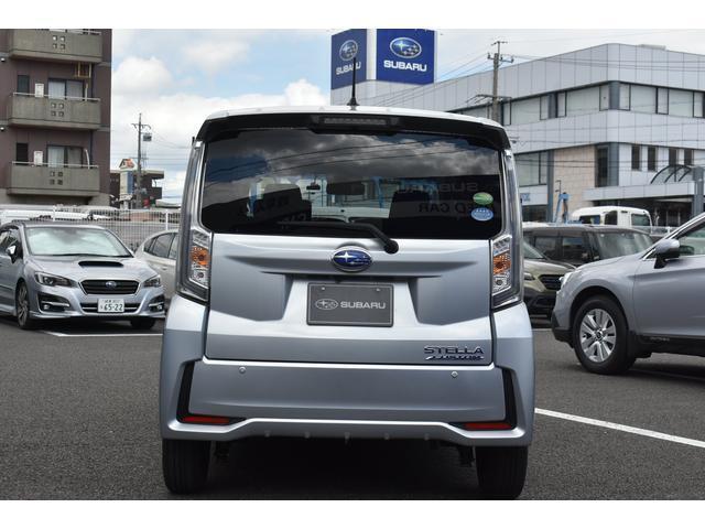 まごころクリーニング施工後納車致します。1全席シートクリーニング2内容パネル汚れ落とし3エンジンルーム洗浄4アルミホイール洗浄5室内消臭、除菌、抗菌6ラッピング計6点を実施して清潔な状態でございます