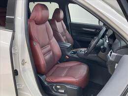 レッドレザーシートを装備！！