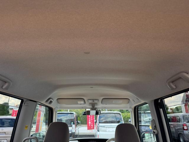 状態の良いルーフライニング