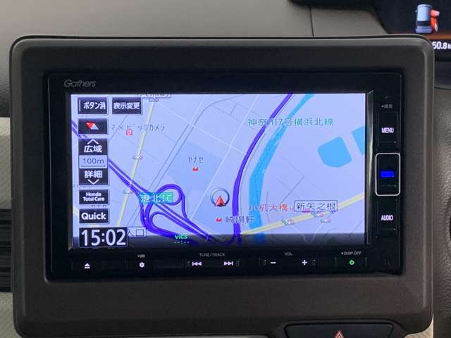 ホンダ純正ナビ付き！独自のインターナビ搭載により、リアルタイムの交通渋滞情報だけでなく、お出掛け先の天気や様々な情報も取得できドライブをよりお愉しみ頂けます！♪