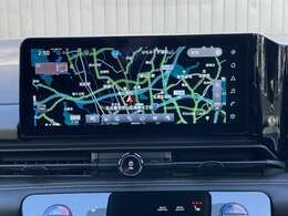 NissanConnectナビ12.3インチワイドディスプレイを採用。NissanConnectサービスの多様なコンテンツを利用できます（別途申し込みが必要です）