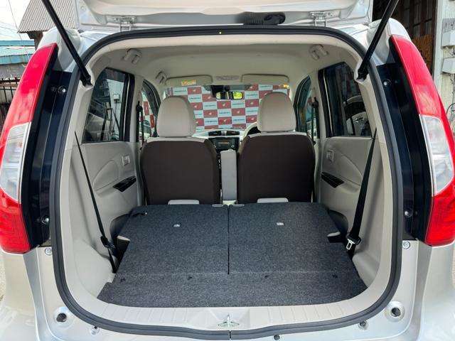 シートアレンジで長い荷物も積み込め、人も乗れる便利な機能です！！