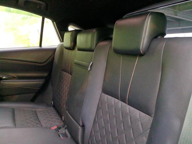 WECARSでは各商談席に大型モニターをご用意しております！見やすい大画面でゆったりと全国の在庫をご覧いただけます！是非ご来店お待ちしております！