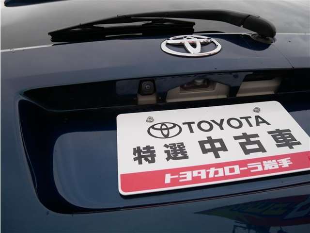 車庫入れ楽々バックカメラ付き