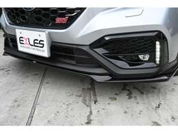 ディーラーオプション：フロントアンダースポイラーの装着。