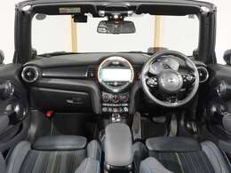 ■高年式、低走行、装備や価格に魅力があるなど、専門店の目線で厳選した高品質なミニのみ厳選し、約250台以上の新旧ミニの中からお気に入りの1台をお選びいただけます■マッチした1台がきっと見つかりますよ♪