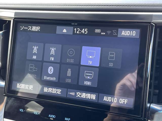 せっかく見つけたお気に入りの1台を遠いからとあきらめてほしくない！遠方でも陸送納車承れます。