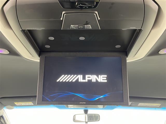 【ALPINE12.8インチフリップダウンモニター】ALPINE製のフリップダウンモニターがついています！映像がきれいです！