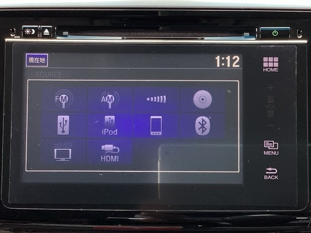 純正ナビです。AM/FM、CDはもちろんBluetoothでお好きな音楽お楽しみいただけます。