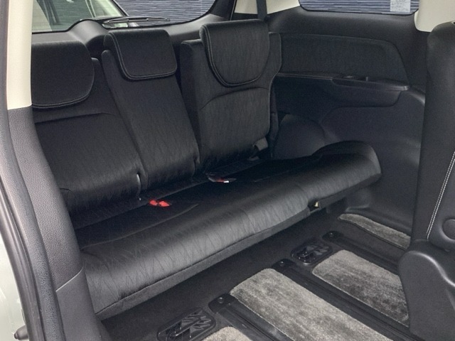 この度は、当店のお車をご覧いただきまして誠にありがとうございます。お気軽にお問い合わせください。