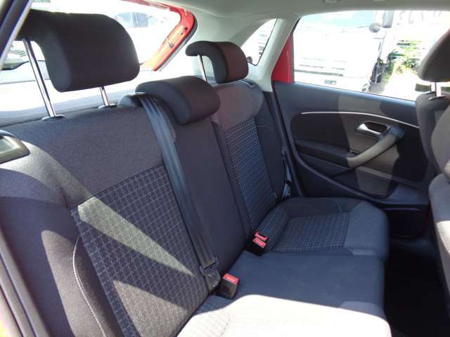 内装ルームクリーニング済みです。ご納車の際は、再度実施いたします！