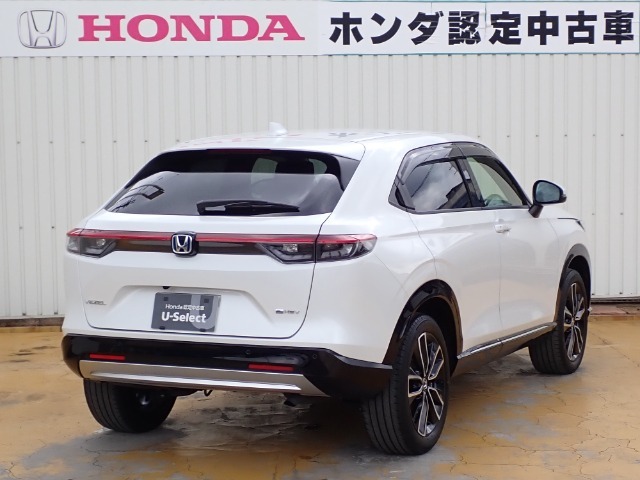 ◆リアは【プライバシーガラス】となっております。プライバシーの確保と見た目の良さはもちろんの事、太陽光を防ぐのでエアコンの効きも良くなります。エアコンの効きが良くなるので、燃費の向上にもつながります。