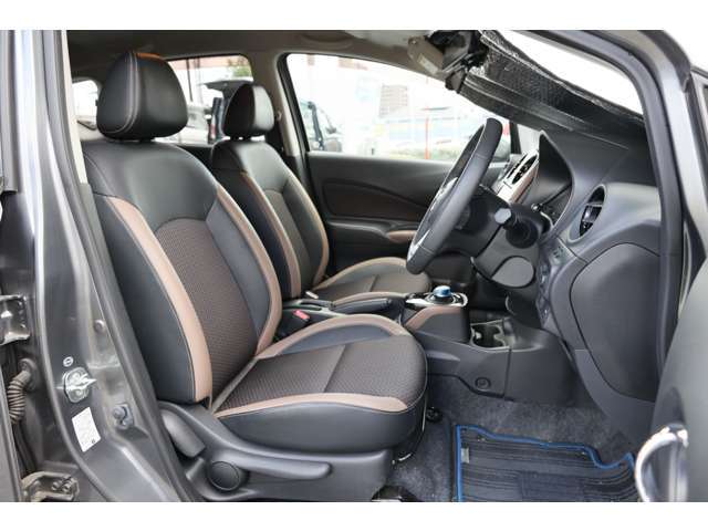 一見の価値ありの車両です！是非お客様の目でご確認をお願いいたします！お電話でのお問い合わせも大歓迎です。お支払い相談もお気軽に！