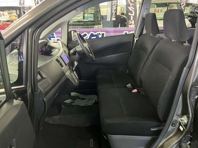 軽自動車はランニングコスト（維持費）が安く大変乗りやすくなっております。